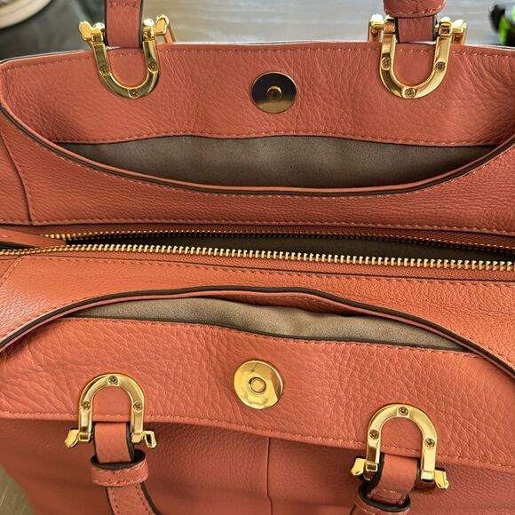 Vince Camuto Plum Soft Pebbled Leather Satchel Handbag Color Sushi/Coral Top Zip - Picture 14 of 16